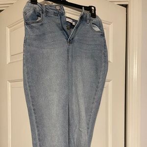 Light-wash Denim Skinny Jean